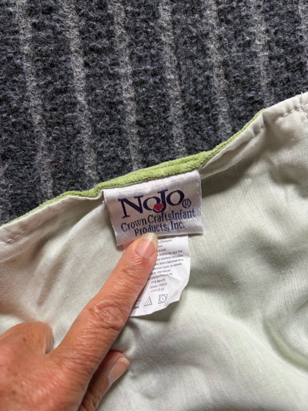 Nojo Bear Baby Nursery Window Valance - Picture 6 of 9